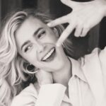 Melissa Roxburgh Instagram - @gregorio dos ✌🏼 (This talented human may be one of the kindest people I’ve ever come across)