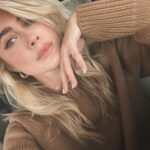 Melissa Roxburgh Instagram - A few last files of twenty twenty-three