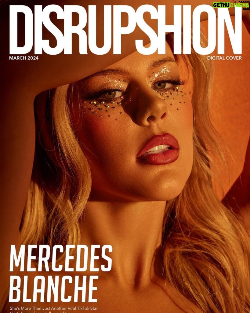 Mercedes Blanche Instagram - @disrupshionmag covers 🔥