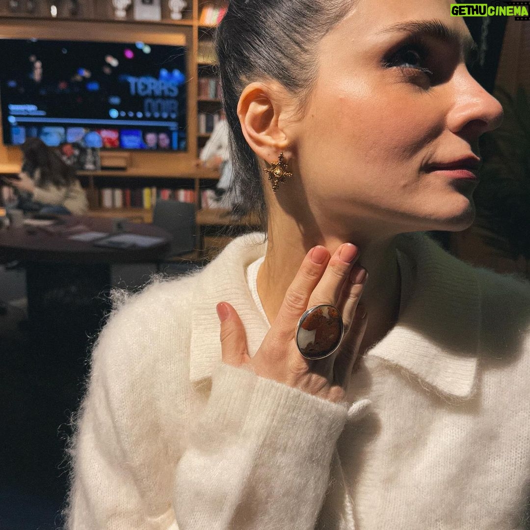 Meriç Aral Instagram - bizim sanayi stili yaşantı