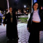 Meriç Aral Instagram – istanbul ve birtakım lezzet durakları temalı doğum günüme hoşgeldiniz 🤭✨✨🍇🤍kutlamalar,mesajlar, çiçekler, dilekler için çok teşekkürler, çok mutlu oldum. güneşin etrafında hep beraber dönmeye devam
🌞🤎🕯️🕯️🤎🌝
