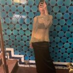Meriç Aral Instagram – istanbul ve birtakım lezzet durakları temalı doğum günüme hoşgeldiniz 🤭✨✨🍇🤍kutlamalar,mesajlar, çiçekler, dilekler için çok teşekkürler, çok mutlu oldum. güneşin etrafında hep beraber dönmeye devam
🌞🤎🕯️🕯️🤎🌝