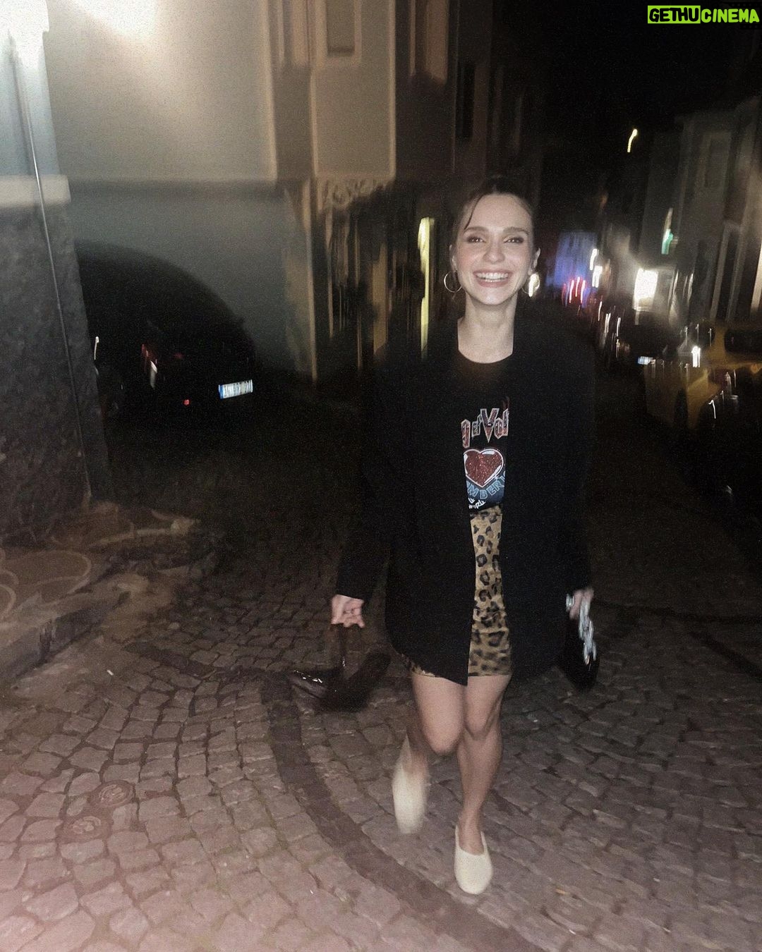 Meriç Aral Instagram - that was fun ✨ thanks @tunayilmaz and @fffistanbul team for the ride 🤍 Fashion Film Festival Istanbul