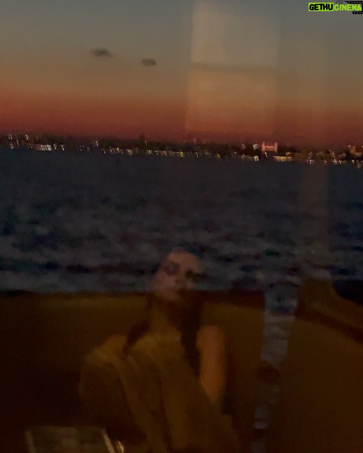 Meriç Aral Instagram - ✨✨bu havalar bende uyku yaptı✨✨
