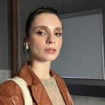 Meriç Aral Instagram - kendimi gezdirdim 🌚🌹🌝 Archeology Museum, Istanbul Turkey