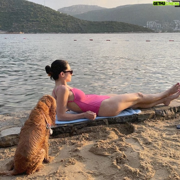 Meriç Aral Instagram - taking a well-deserved chill pill Susona Bodrum, LXR Hotels & Resorts