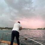 Meriç Aral Instagram – denize düştüm 🌪️🩹🌙🤍🩹🧜🏻‍♀️🤍🦪🩹⚡️🌊🪶