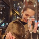 Meriç Aral Instagram – 🍾👁️🔒 Paris 3ème