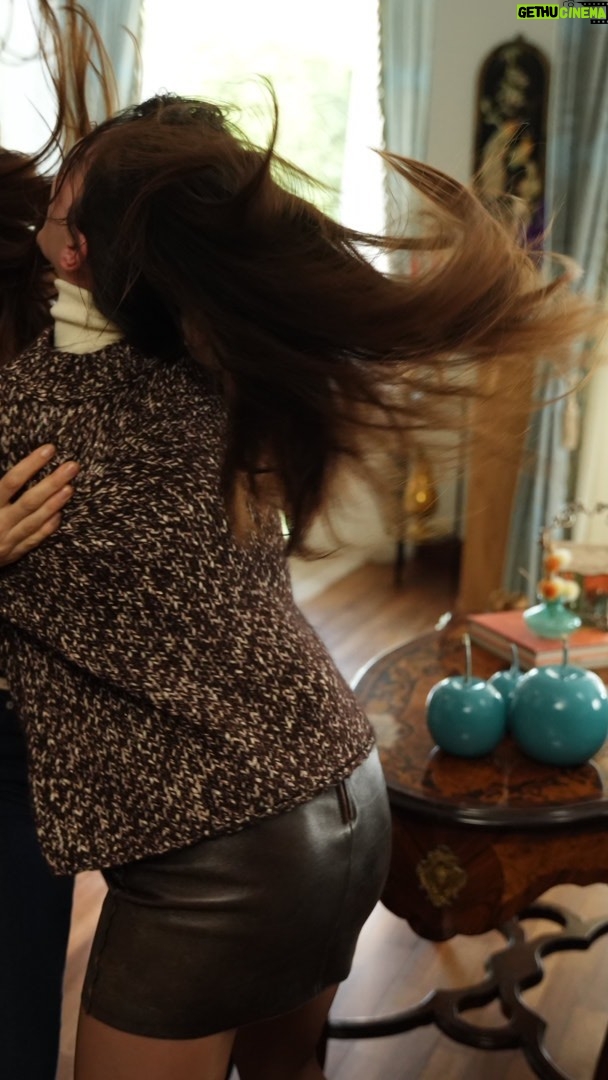 Meriç Aral Instagram - her şey senle başlar seninle biter (anne terliğine)