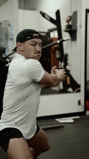 Michael Chandler Instagram - #workoutoftheday - if you’re going to move, move violently. 
-
Walk On.
-
See you at the top!