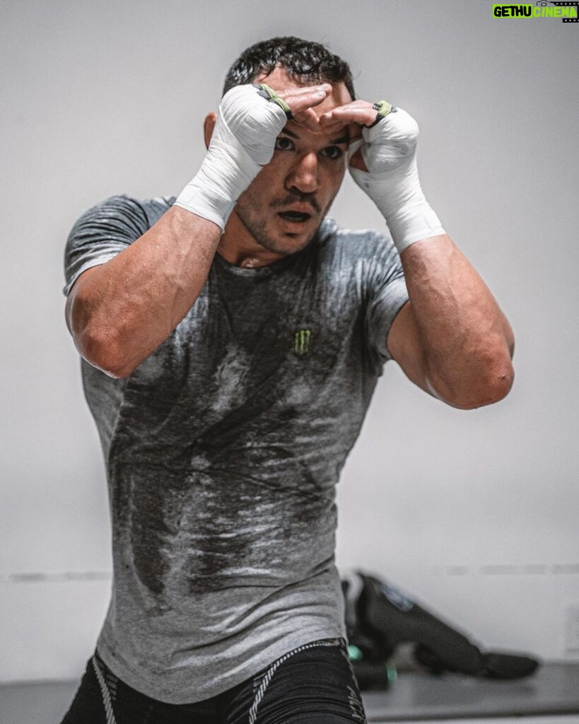 Michael Chandler Instagram - Ears closed to the critics. Eyes open to the possibilities. Heart full. - Walk On. - See you at the top! Nashville, Tennessee