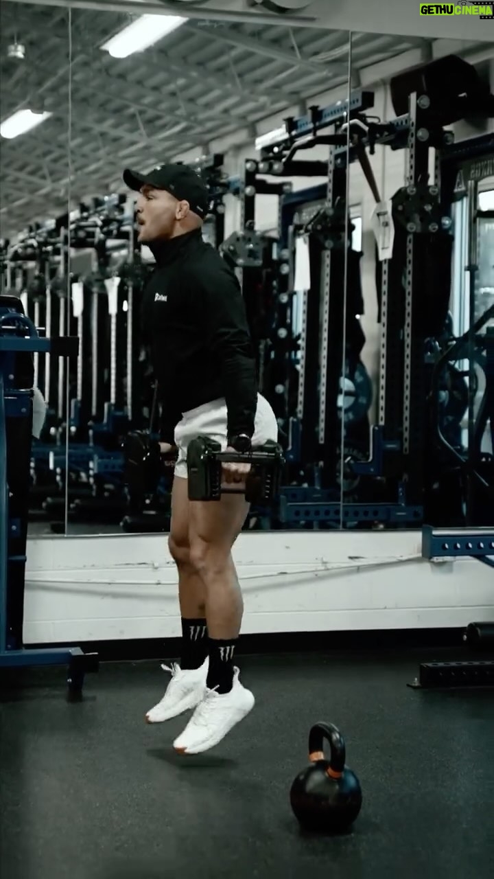 Michael Chandler Instagram - A wake up to get our week going. - Walk On. - See you at the top!