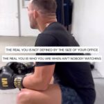 Michael Chandler Instagram - in the lab with @chonburimuaythai - The real you is who you are when ain’t nobody watching… - Walk On. - See you at the top!