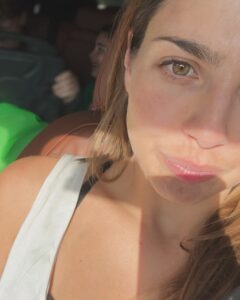 Michelle Renaud Instagram - Estar embarazada es muy bonito… pero alrededor de ellos es mágico ❤️🤰🏻