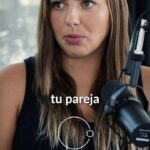 Michelle Renaud Instagram - 👉🏻Las parejas son grandes espejos que nos reflejan nuestra luz para poder celebrarla, pero también nuestras sombras para poder detectarlas e iluminarlas. De esto y más hablamos en el episodio de hoy. Comenta PODCAST y te envío el acceso por mensaje directo 🙌 o si lo prefieres, ve al enlace de mi perfil 👉🏻 @johnnyabraham._