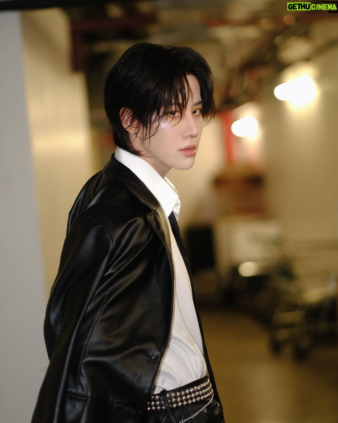 Mike Angelo Instagram - When JOHN WICK shave🧔🏻👦🏻 . . . #m1keangelo #reels #reelsinstagram #fyp #fypシ #foryoupage #foryou #asian #instagram #instagood #ไมค์พิรัชต์ #johnwick Bangkok, Thailand