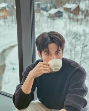 Mike Angelo Instagram - กาแฟรสขม..ก็ไม่เท่าผมที่รักคุณ☕️❤️