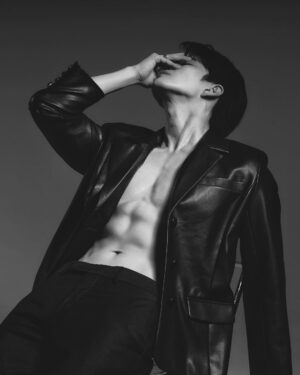 Mike Angelo Instagram - สงกรานต์ปีนี้ไม่เปียกนะคะ💦
.
.
.
.
#m1keangelo #reels #reelsinstagram #fyp #fypシ #foryoupage #foryou #asian #instagram #instagood #ไมค์พิรัชต์ #สงกรานต์ #songkran