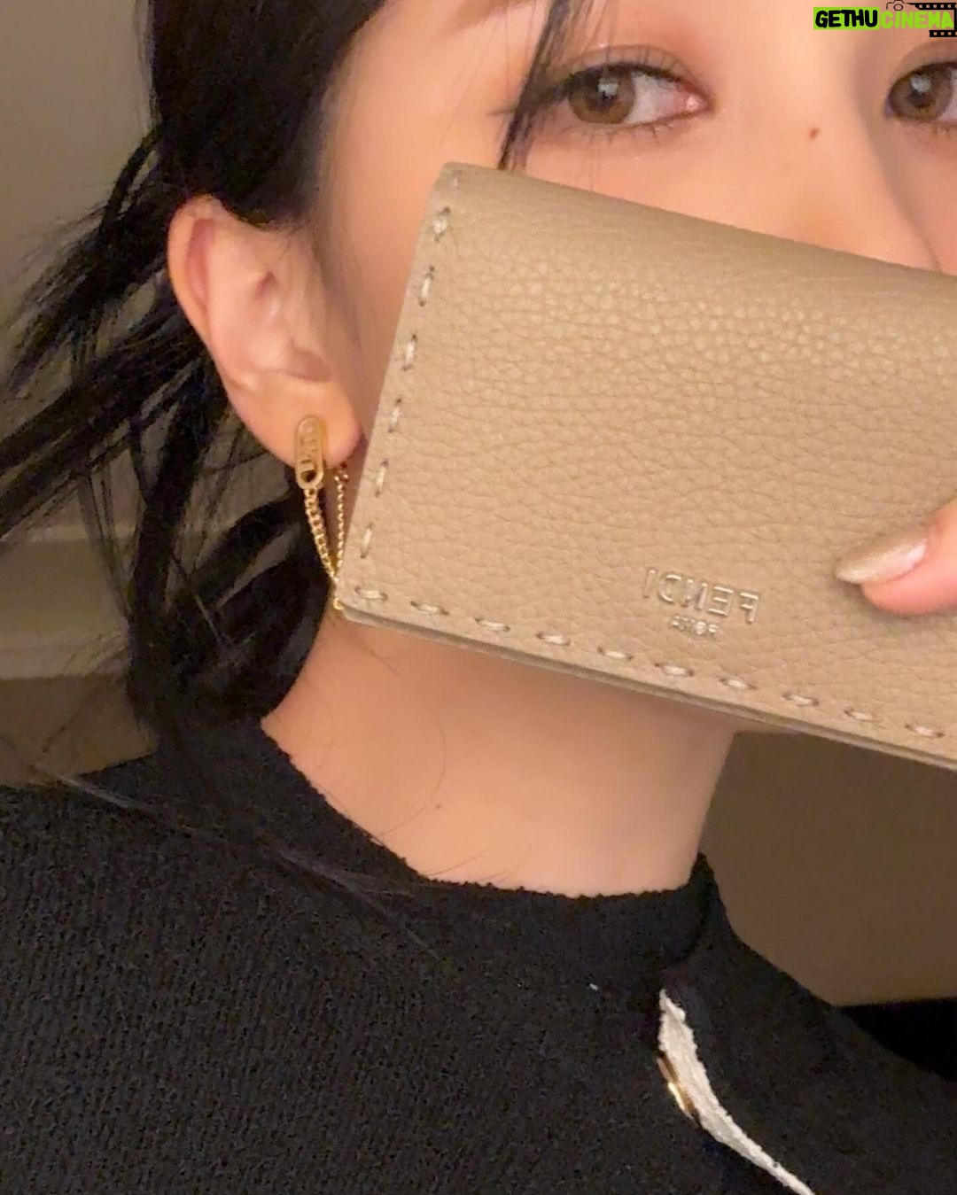 Mina Myoui Instagram - 🌼💛 @fendi #PR #FendiSS24 #Japan