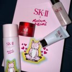 Mina Myoui Instagram - 桜の季節になりましたね🌸SK-IIが3月15日に発売する、メゾンキツネとコラボした春にぴったりな限定ピンクボトルでお肌をケアしてね💖 Spring has come 🌸! SK-II has partnered with Maison Kitsune again ♡ #PR #SKII #SKIIxMAISONKITSUNE #SKIIxMINA