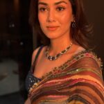 Mira Rajput Instagram - Do you all remember the times we would plan our outfits for a Friday night on Wednesday after a group call with the girls and spend hours getting ready.. Fast forward to styling, hair & makeup and photo shoots.. I really miss the thrill and joy of doing everything myself, especially because I enjoy discovering makeup and I’m pretty good with my hair (somebody once challenged me to iron my baby hair with my eyes closed.. and I’m never one to reject a challenge😉) So last night I decided to go back to a true DIY.. soft & subtle just the way I like.. and nothing like a quick Portrait mode burst. What I absolutely love most is selecting jewellery for I really feel it reflects one’s mood and lifts an outfit. I spend much more time finding the right accessories till it feels just right. Jewellery for me isn’t about what’s trendy, but far more personal. A simple tanzanite and polki Victorian style set from @amrapalijewels was my pick (I wore similar earrings the last time I wore this sari) and a tanzanite and rosecuts ring from my personal collection. What do you think? ❣️