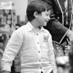 Mira Rajput Instagram - Sugar, pizza slice and all things nice! Who knew I’d be happily wrapped around this little finger! Sharp mind and cuddly heart, keep rocking & rolling through life my son-shine! May the music always be loud! Happy 5th my Zainu ❤️