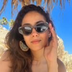 Mira Rajput Instagram – Resting beach face ☀️