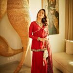 Mira Rajput Instagram – Catching that golden hour glow