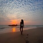 Mira Rajput Instagram - ☀️ Vibe So where’s sunny?