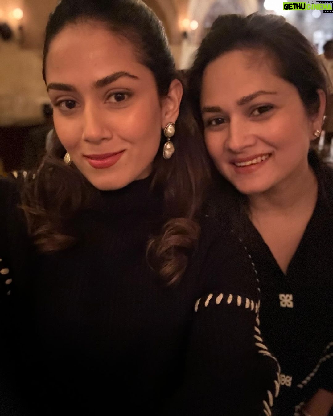 Mira Rajput Instagram - Decembering.. basically food, family and food with family 🫶🏻