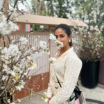 Mira Rajput Instagram - Singapore Sling 🇸🇬