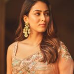 Mira Rajput Instagram – Jashn-e-bahaara 🪷

📸 @sheldon.santos