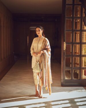 Mira Rajput Instagram - लड़कीवाले 

Warm, intimate and so special! Congratulations @kiaraaliaadvani & @sidmalhotra ❤️❤️❤️
📸 @sheldon.santos