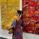 Mira Rajput Instagram - A walk through the @artmumbaiofficial fair. A true sensorial feast!