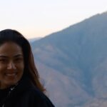 Mira Rajput Instagram - Taking off to 2024. Better & Brighter, Be - yourself, real & happy! So while we leave behind the baggage that slows us down, let’s never forget to check-in the one package we should load in kilos.. fun! Have fun guys. Life is too short to be serious ❣️ Happy New Year ✨🫶🏻♥️ Six Senses Bhutan