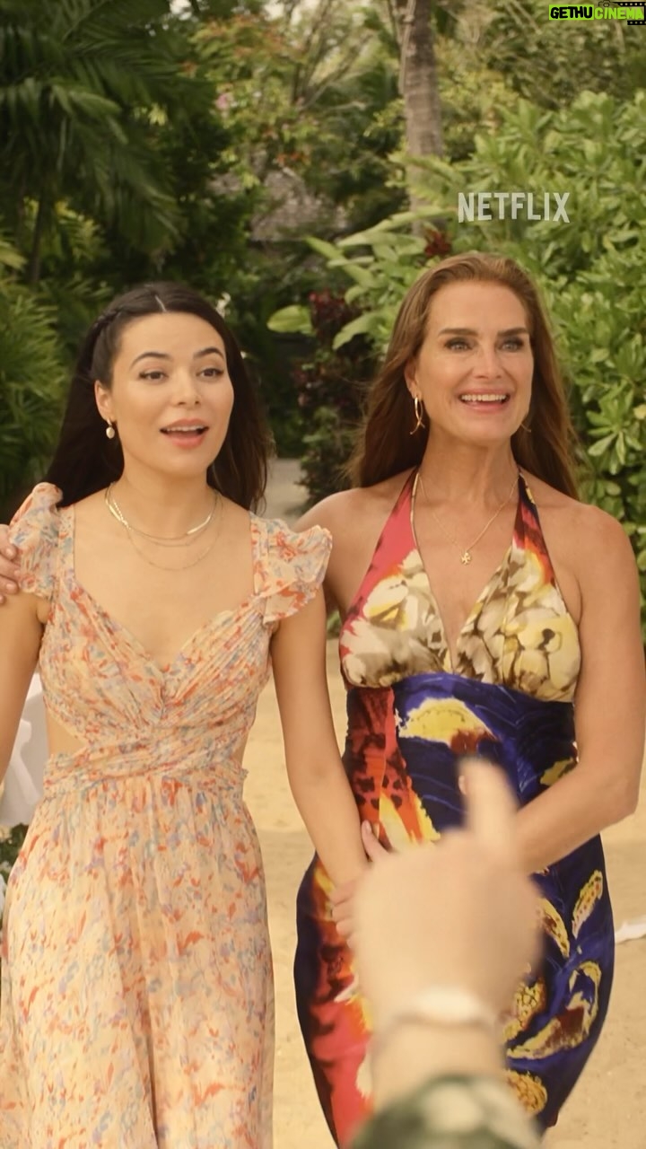 Miranda Cosgrove Instagram - You’re invited to the mother of all destination weddings 💌 Check out the new trailer for #MotherOfTheBride!! Save the Date - May 9 only on @netflix! 🌴