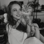 Miray Daner Instagram - Galerimde ufak bir gezintiye çıkalım 🚀
