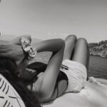 Miray Daner Instagram – Bu geç kalınmış bir yaza veda postudur 🐚🖤
