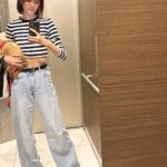 Mirei Kiritani Instagram – 海外ガールみたいに大胆にお腹見せてぱっちゃん散歩した日🐶
お腹痛くならないかなーってソワソワした😇(大丈夫でした！)

top&pants&shoes: #zara