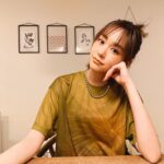 Mirei Kiritani Instagram - 明日、12時から @amerivintage とインスタライブします！ 学校、会社の方もお昼休みにぜひ🥺 花火Tサラっと着られていいかんじ💚🤎🖤