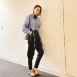Mirei Kiritani Instagram – 春はショート丈トップスをたくさん着ようと思います☺️腹筋がんばる。
shirt: #ujoh
pants: #etretokyo
bag&shoes: #celinetriomphe