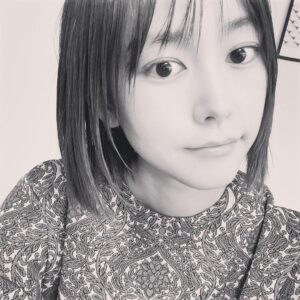 Mirei Kiritani Instagram - hairへのコメントが沢山！
みなさんお気づきの通りですが
詳しくは来月号のBAILAぜひ🫡