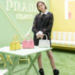 Mirei Kiritani Instagram - 10/16まで六本木ヒルズで開催中のPRADAのポップアップ「プラダ ヴィレッジ」へ。 キャンディーカラーがかわいい空間には、カラフルなバッグやシューズなどがたくさん❤️🧡💛💚💙 #PradaVillage