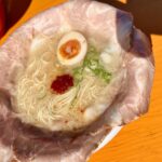 Mirei Kiritani Instagram - 東京ラーメンフェスタ2022 福岡の豚骨と、長野の鶏白湯。 全制覇したい😇