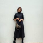 Mirei Kiritani Instagram - プラダ シンボル🤎🖤🤎 #PradaSymbole #PradaTriangle