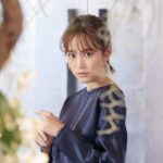 Mirei Kiritani Instagram - とても鮮やかで美しいGUERLAINのNEW MAKEUP COLLECTION💎 ゲラン　オンブル　ジェは、ほんとに捨て色がなくて色んな自分を表現できるアイシャドウパレット。ラメ感とパール感がとんでもなく綺麗♡ 360番と011番のホワイトパールを使ってモードな印象のメイクに💄 @guerlain #ゲラン #オンブルジェ #ノワールジェ#クレヨンユー #ルージュジェ