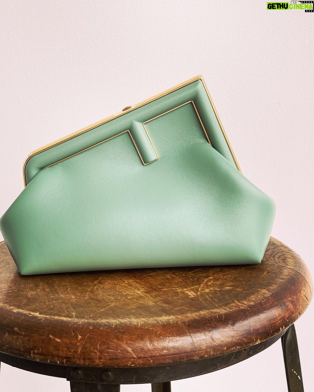 Mirei Kiritani Instagram - FENDI FIRST誕生1周年💚 #fendi #FendiFirst #FendiFirstAW22 @fendi @mrkimjones