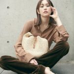 Mirei Kiritani Instagram - Raffia - Saint Laurent Spring 22 🤎🤍🤎🤍🤎 #サンローラン
