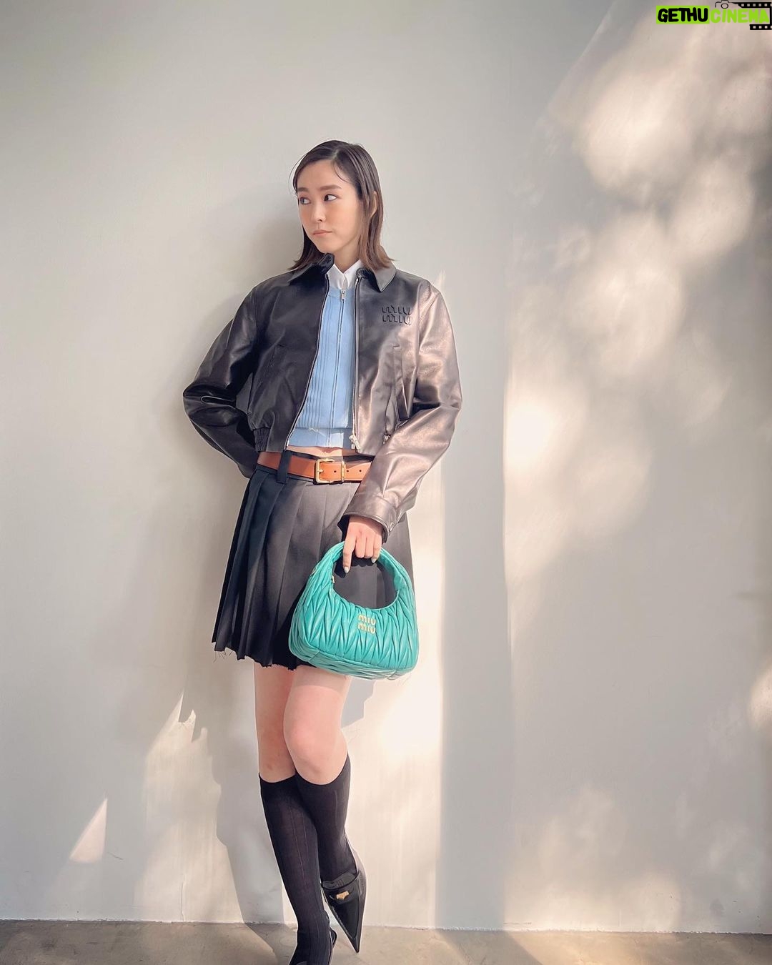 Mirei Kiritani Instagram - 💚💚💚 #MiuMiu #MiuWander