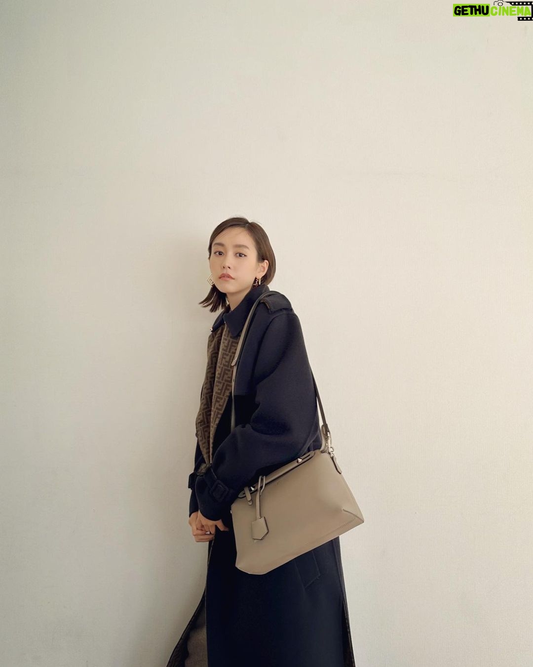 Mirei Kiritani Instagram - BY THE WAY👜 大人になった今こそ名品を…♡ #fendi #PR
